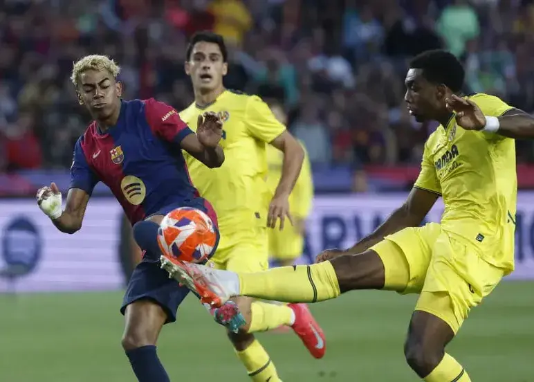 برای اولین بار بیرون اسپانیا/ بارسلونا-ویارئال، تاریخی‌ترین بازی لالیگا