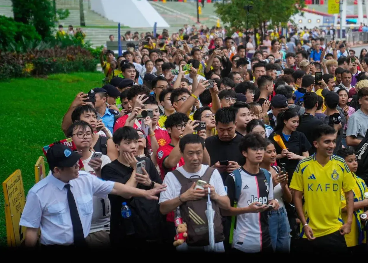 بزرگ‌ترین رویداد تاریخ هنگ کنگ با حضور رونالدو!