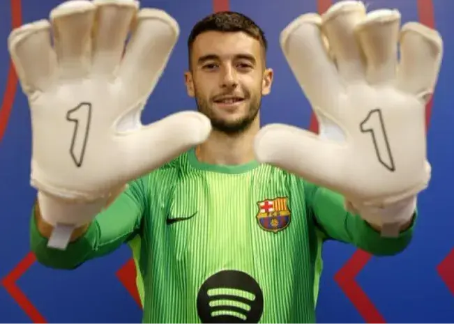 تصمیم عجیب: شماره ۱۳ برای ستاره بارسا!