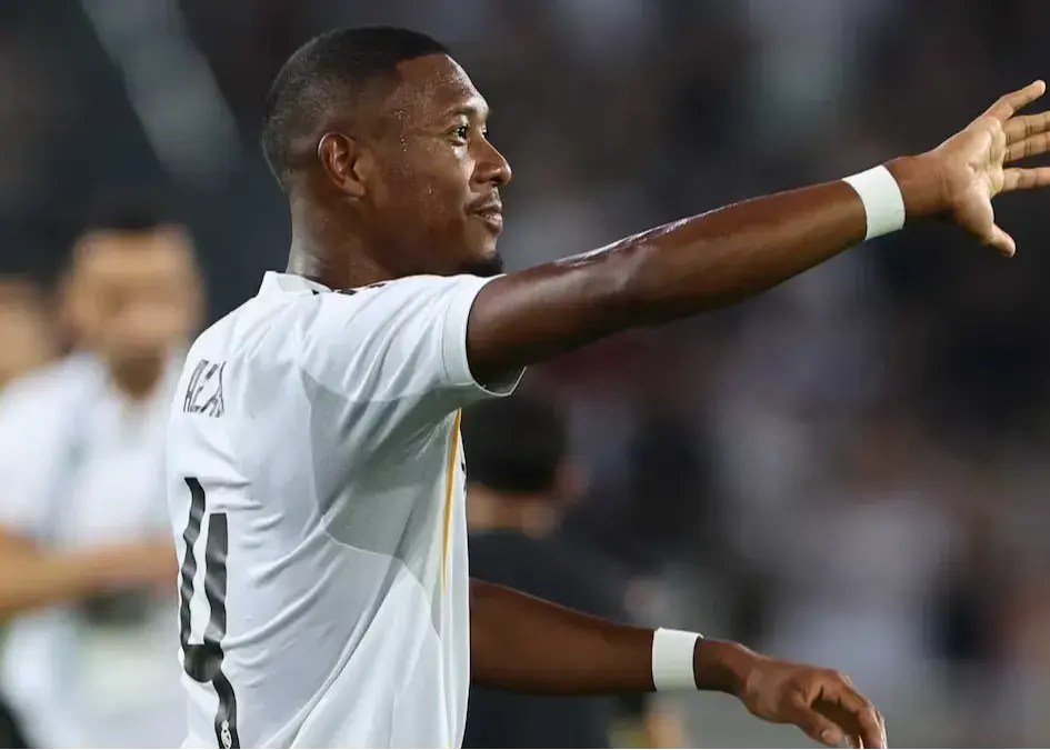 تصمیم نهایی ژابی: مدافع رئال هافبک شد!