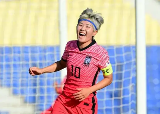 جی سو-یئون آماده برای تابو شکنی در آسیا/ اسطوره زنان کره: سرمربی تیم ملی مردان کره می‌شوم