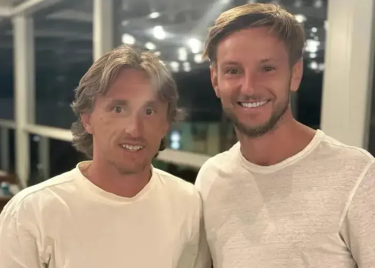 خشم یوونتوس از پیام جنجالی راکیتیچ به مودریچ