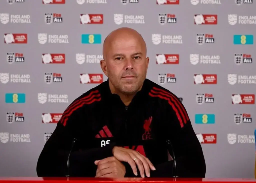 درباره ایساک حرف نمی‌زنم/ اشلوت: خوش‌تیپ‌ترین بازیکن ایتالیایی را خریدیم!