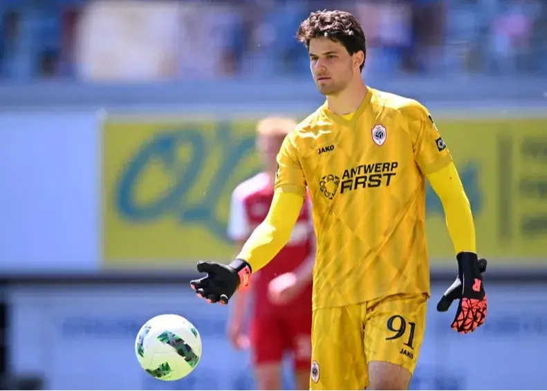 دروازه‌بان جدید یونایتد از بلژیک می‌آید