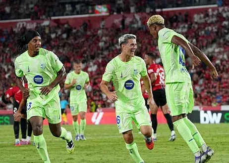 دو اخراج بازی اول بارسلونا را جنجالی کرد/ مایورکا 0-3 بارسا: رقص کاتالان‌ها در شب خشم مایورکا ‏