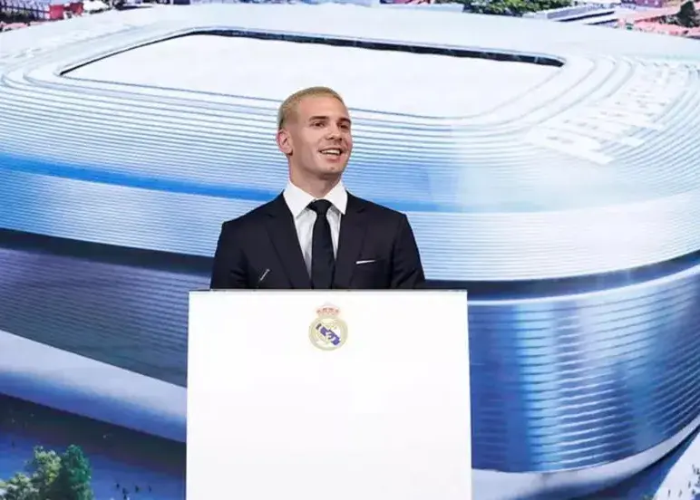 رئال بزرگ‌ترین باشگاه دنیاست/ ادعای ستاره جدید رئال: مسی بهترین بازیکن است!