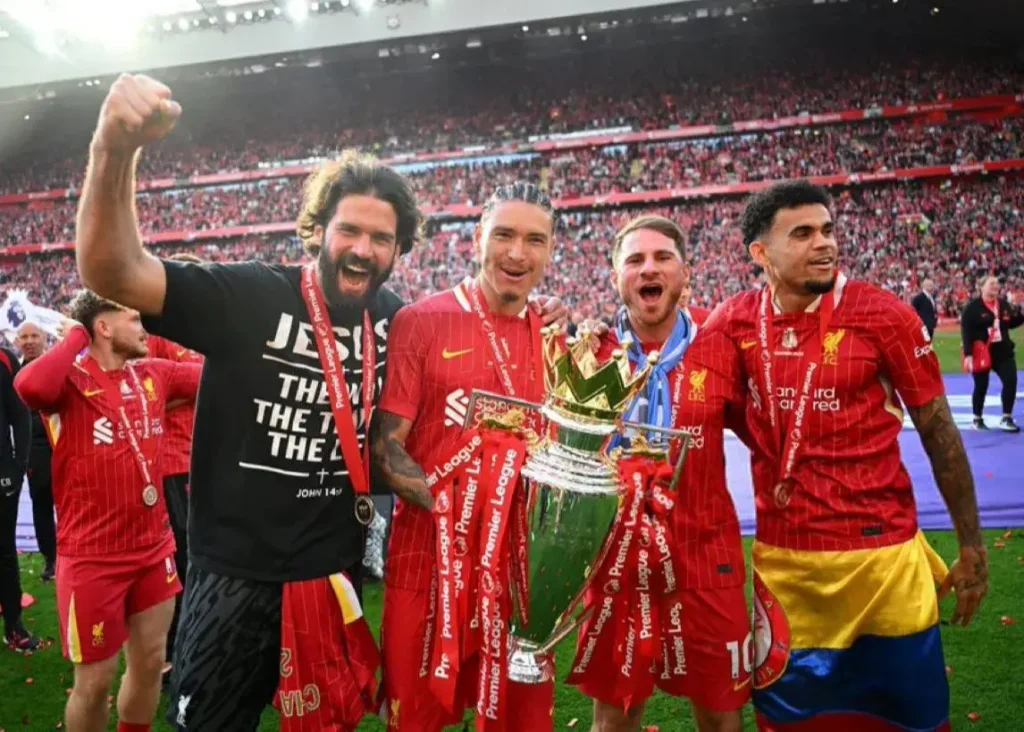 ستایش مک‌آلیستر از الگوی همه بازیکنان لیورپول/ صلاح هیولا است، در بدن‌سازی به گرد پایش نمی‌رسید!‏