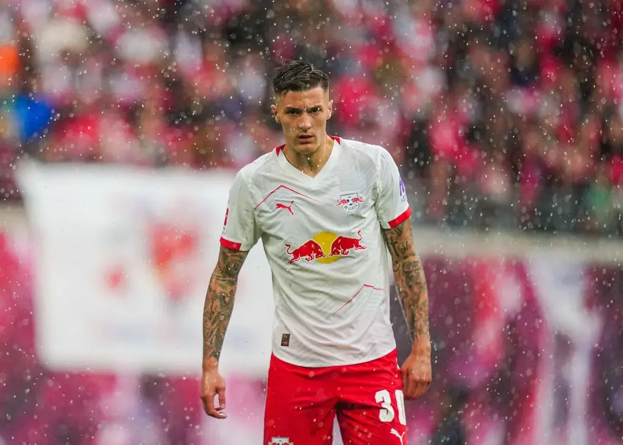 سرقت شیاطین سرخ از نیوکسل/ هیجان یونایتد بالا رفت: مارادونای مهاجمان میآید