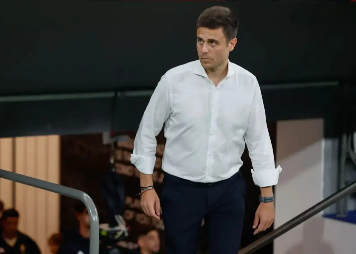 سرمربی اوساسونا:‏/ پنالتی نبود، امباپه اول پای بازیکن ما را زد!‏