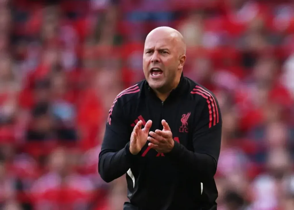 شاید در دفاع نیاز به کمی تغییر داشته باشیم/ اشلوت: لیورپول مشکلی نداشت، در پنالتی‌ها باختیم