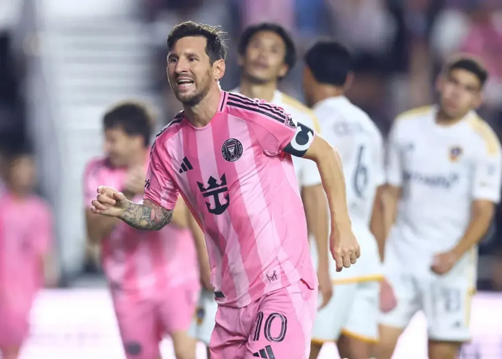 ششمین جایزه بهترین گل هفته برای لئو/ مسی، امپراتور گل‌های زیبا: آتش‌بازی ادامه دارد