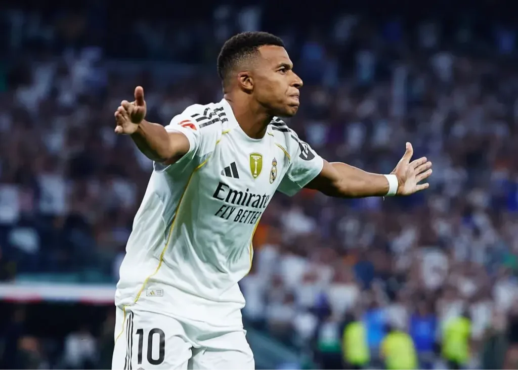 شماره 10 جدید رئال قفل بازی را شکست/ شروع فصل رئال با امضای امباپه: خیز برای کفش طلا