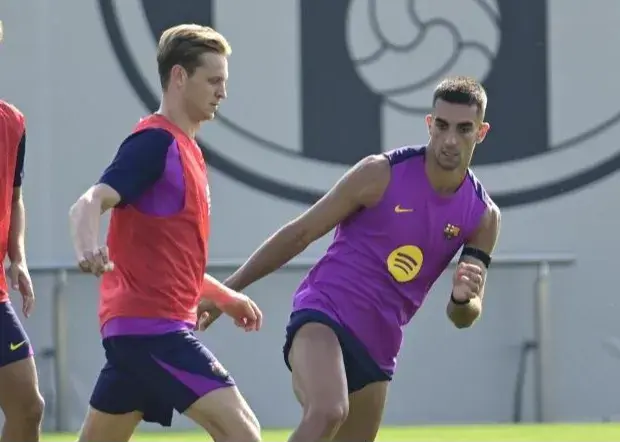 غیبت دی‌یونگ در تمرین به یک دلیل شیرین