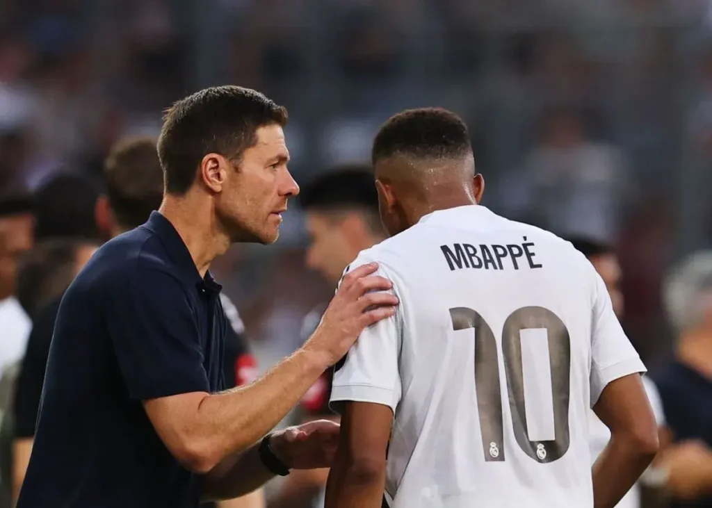 فرصت طلایی ژابی؟/ بدترین پیش‌بینی‌‌های ممکن برای پادشاه اروپا