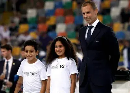 لحظه ماندگار در مراسم اهدای سوپرجام اروپا