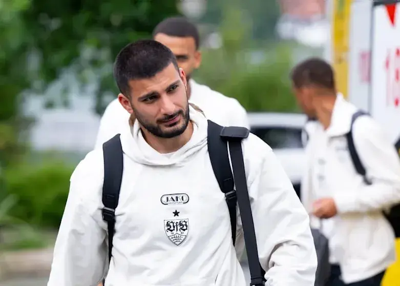 ماشین گرانم به خودم مربوط است / رولزرویس دردسرساز ستاره فوتبال آلمان