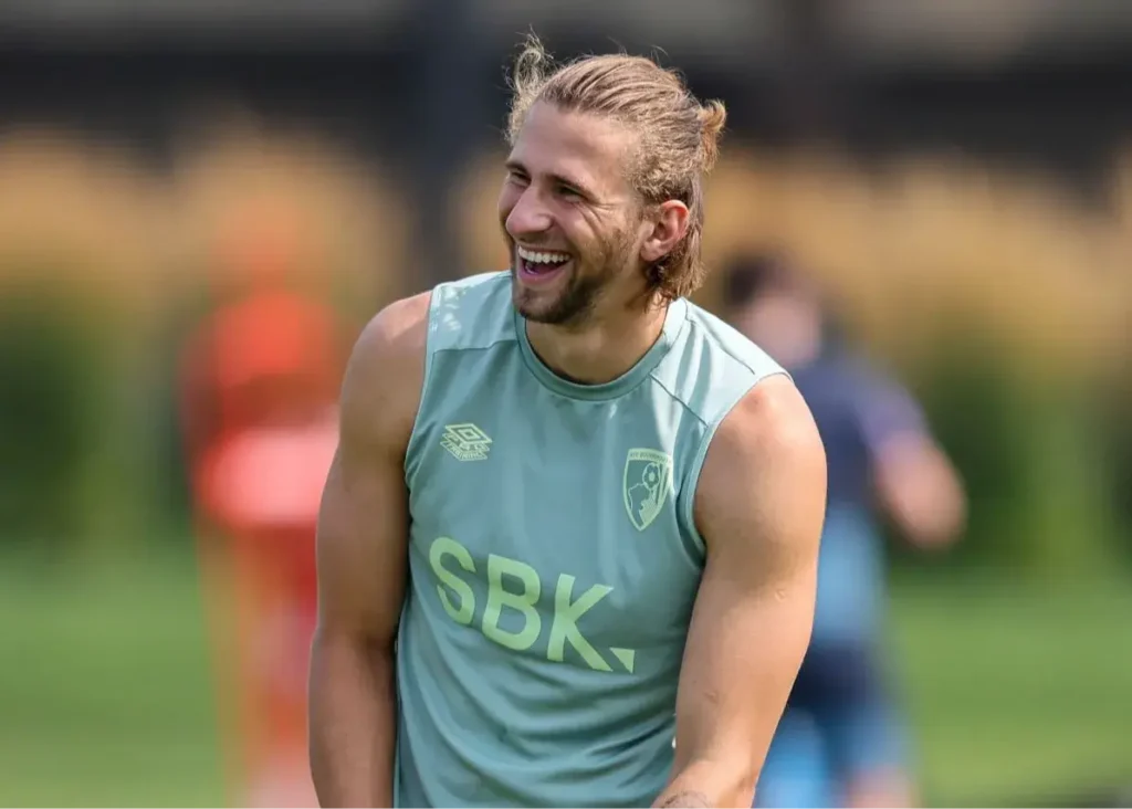 مدافع اوکراینی در پاری سن ژرمن/ اولین خرید بزرگ قهرمان اروپا از انگلیس می‌آید