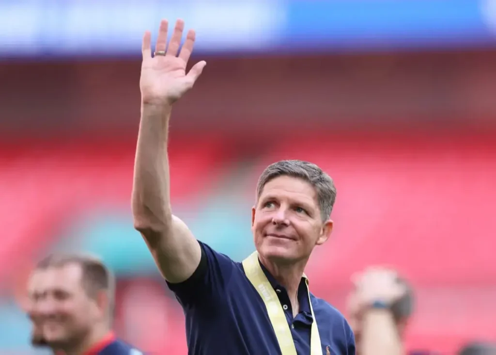 مدیران باشگاه، جام بردیم حالا بازیکن بخرید/ گلاسنر: پالاس نمی‌خواهد توریست اروپا باشد