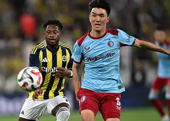 یک کره‌ای پاس داد، یک ژاپنی گل زد/ گل تمام‌آسیایی فاینورد در جهنم کادیکوی