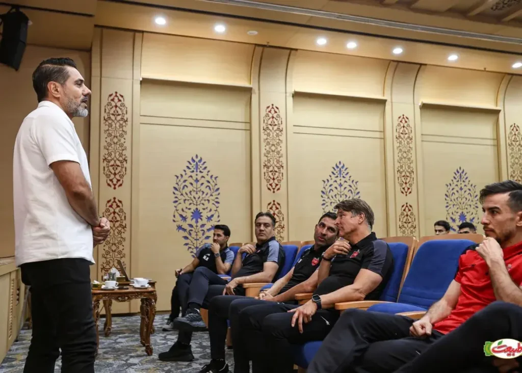 مراسم معارفه مربی آلمانی پرسپولیس در اصفهان