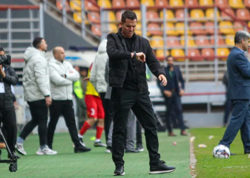 پایان ماه عسل در تهران؛/ ساعت به وقت شما چند است آقای اوسمار؟