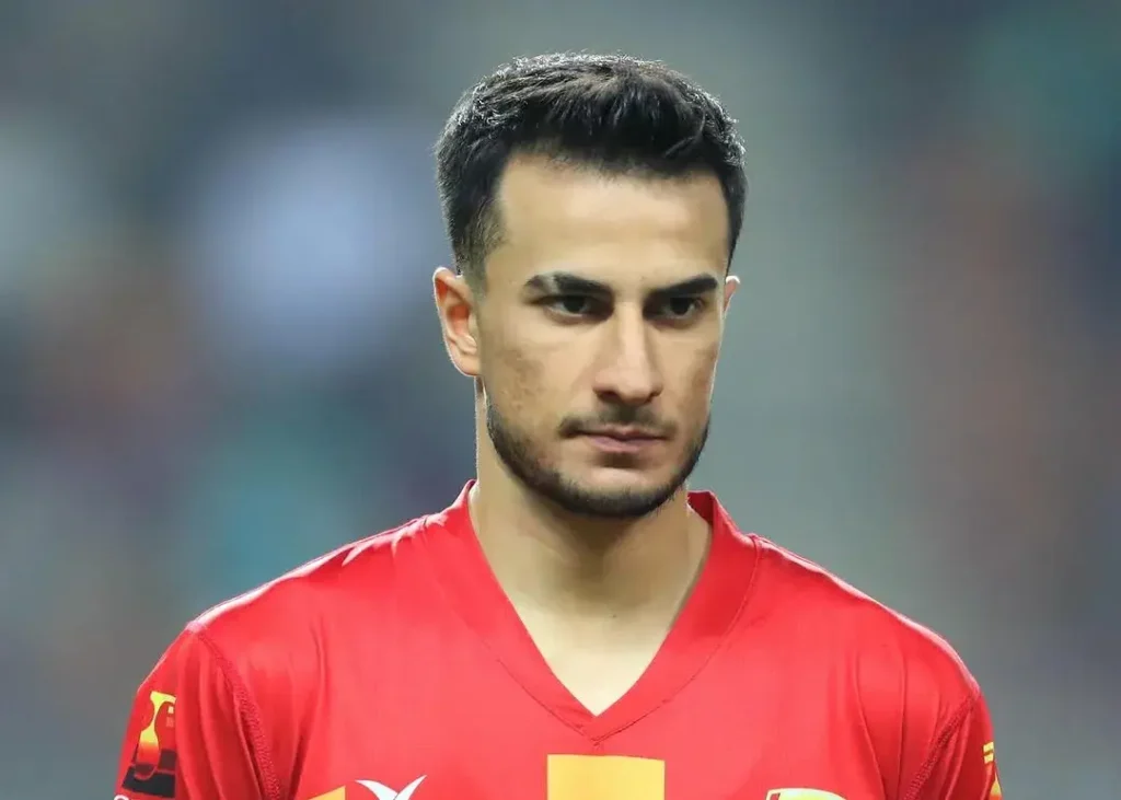 آقای گلی، تیم ملی و جام‌جهانی؛ اینها اهداف من هستند/ محروقی: بعد از پرسپولیس، به سراغ استقلال می‌آیم