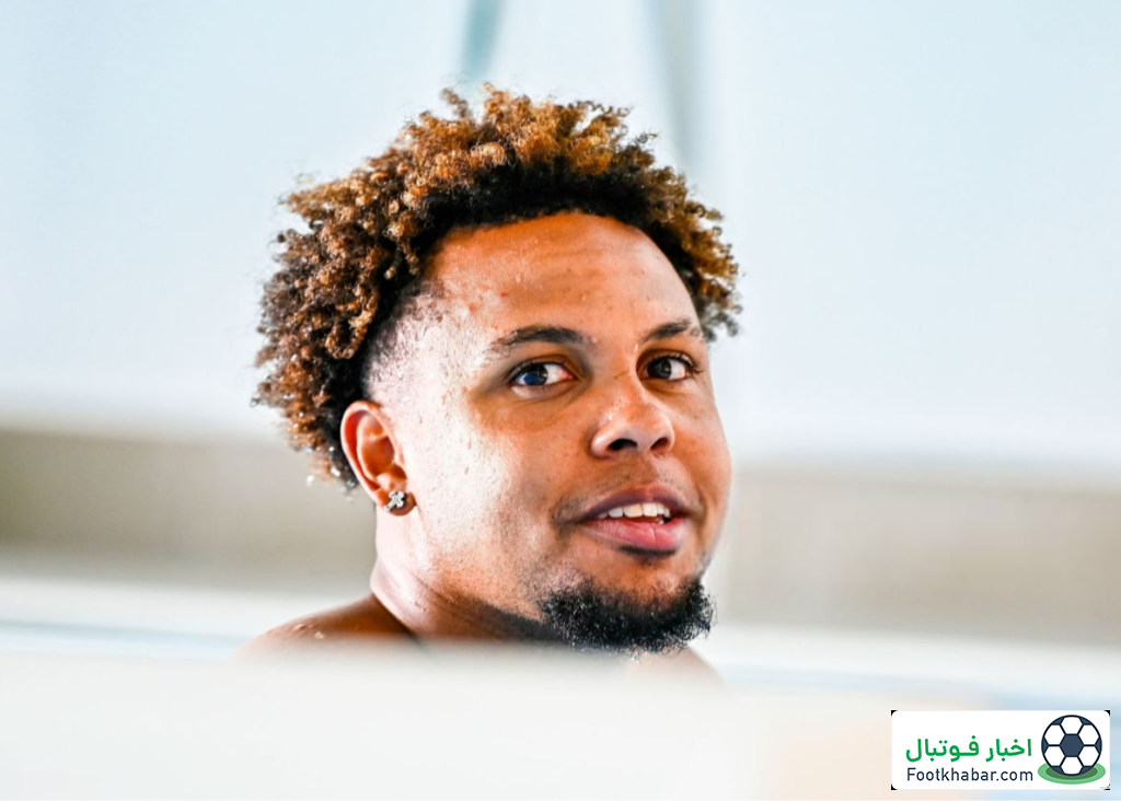 ستاره محبوب یووه در تورین ماندنی شد