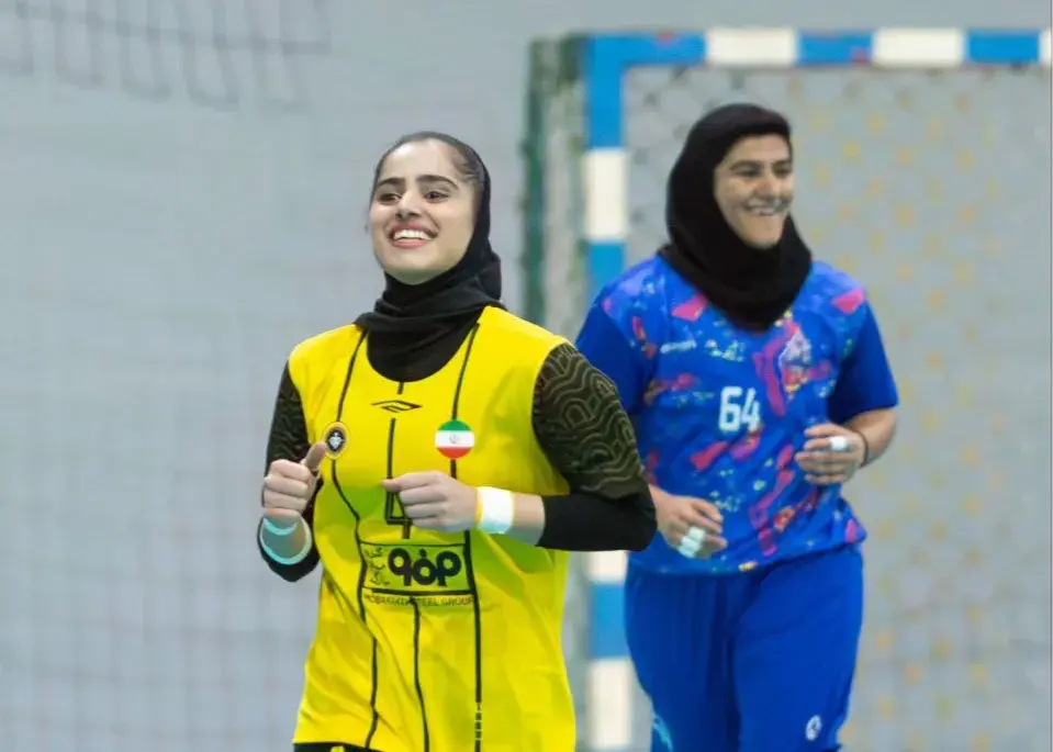 استقلال از قعرنشین پذیرایی می کند/ جذابیت دوباره هندبال زنان با دربی اصفهان