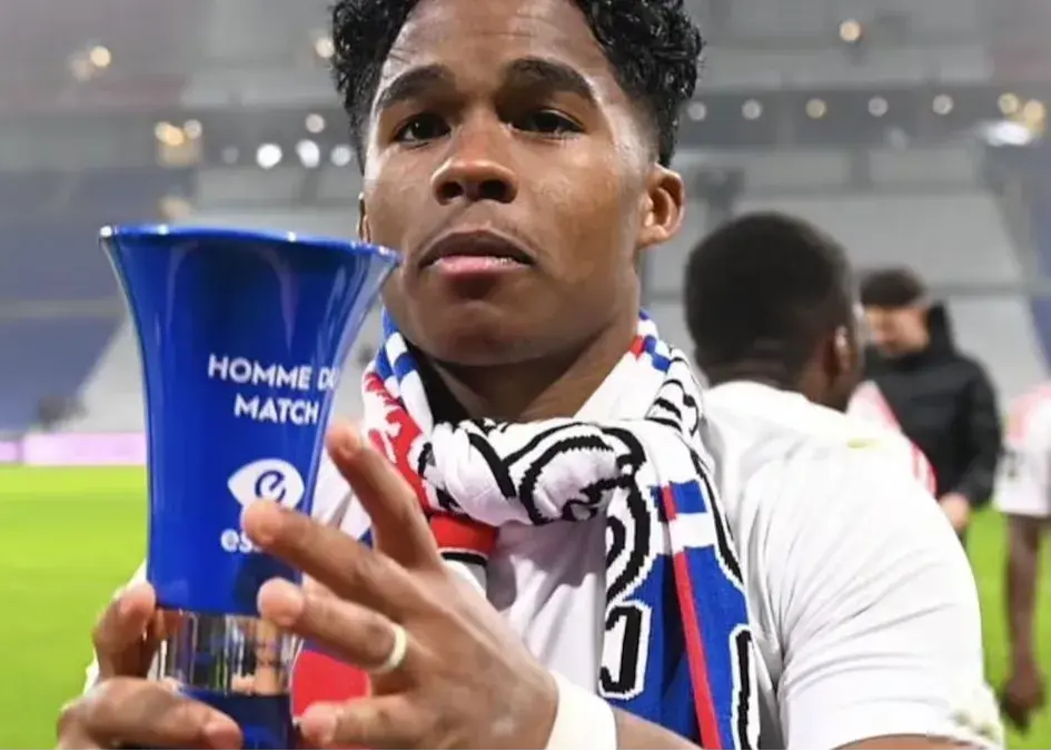 بازیکن ماه: زلزله اندریک در لوشامپیونه!