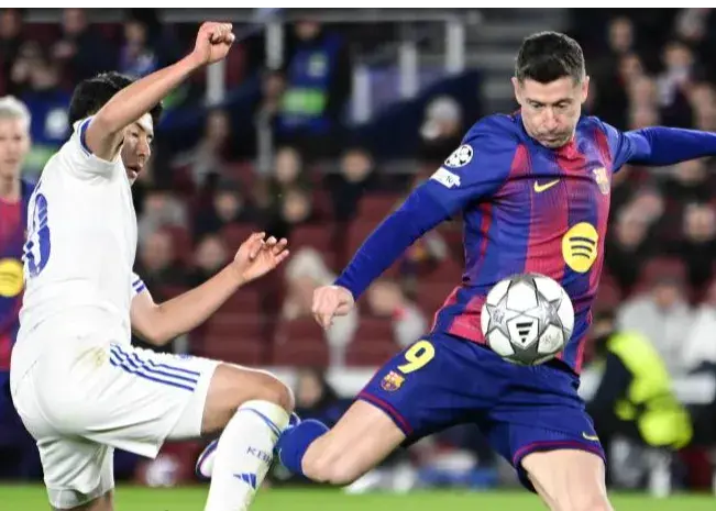 خوشحالی لواندوفسکی: صعود کردیم تا استراحت کنیم