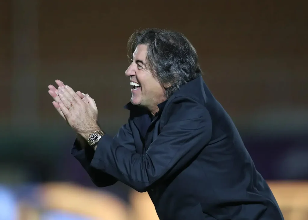 دست سرمربی مقابل پیکان پر است/ کامل‌ترین استقلال فصل در اختیار ساپینتو