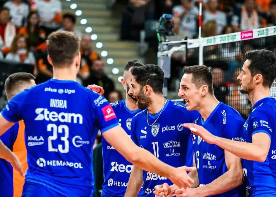 شش بر صفر: تخلیه خشم عبادی‌پور و رفقا در اروپا