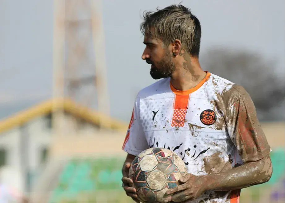 لیگ یک: گِل‌بازی به جای گلزنی!