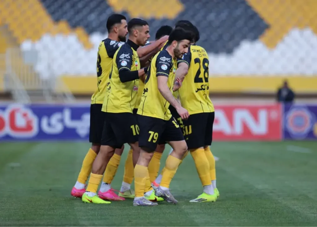 رقابت فشرده تیم‌های لیگ برتری به اوج رسید/ سپاهان، شاگرد اول ثلث سوم