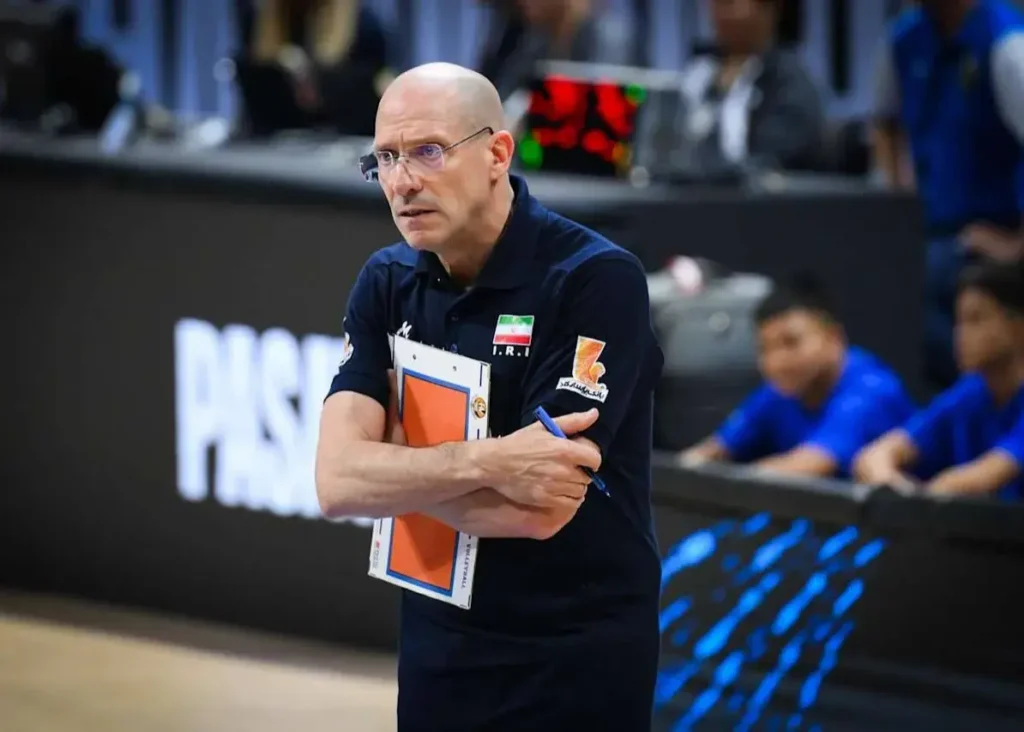 واکنش پیاتزا به پیروزی راحت مقابل میلاد عبادی‌پور