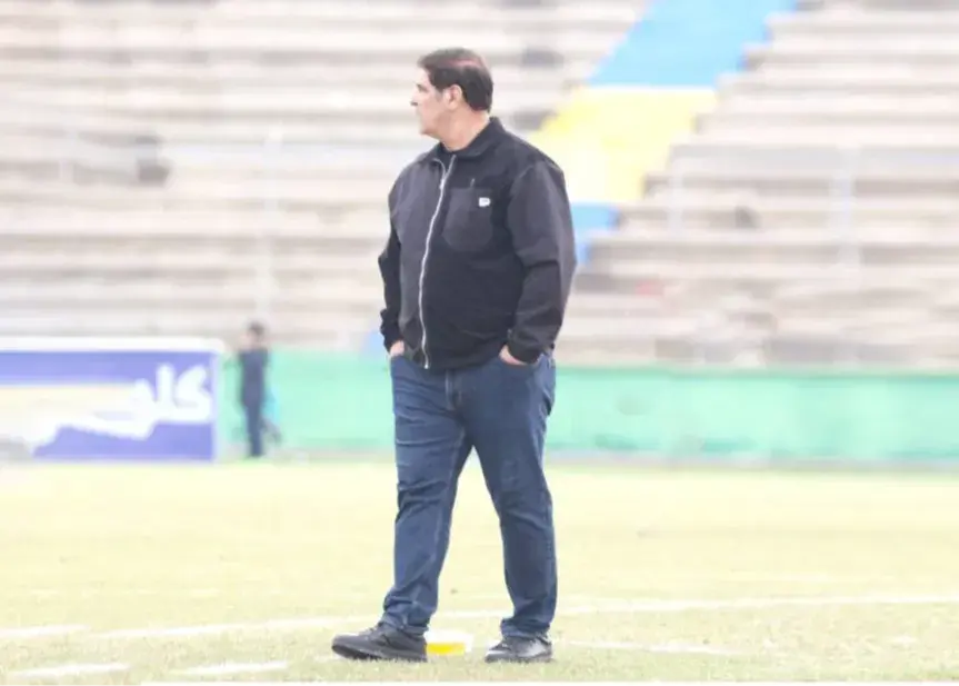 ۱۳ هفته نباختن تمام شد؛/ مهاجری به افتخار آریو دست زد! (عکس)