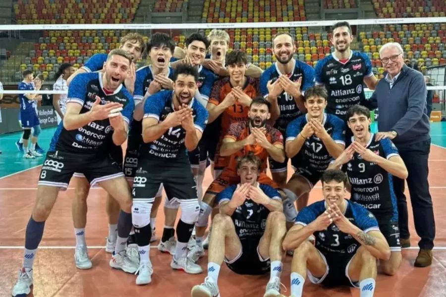 تحقیر تیم لهستانی در خانه؛/ سه، هیچ: عبادی‌پور چشم دیدن پیاتزا را ندارد!