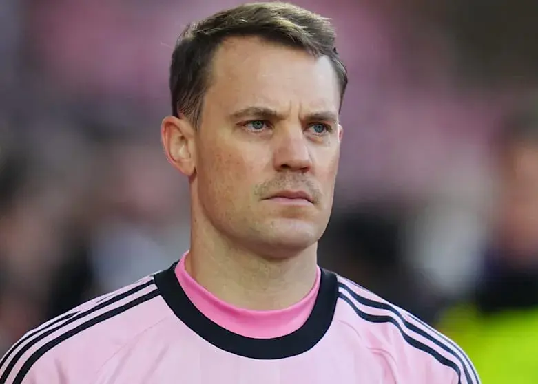 ‏ ما گلرها را کسی نمی‌فهمد/ انتقاد شدید مانوئل نویر از توپ طلا