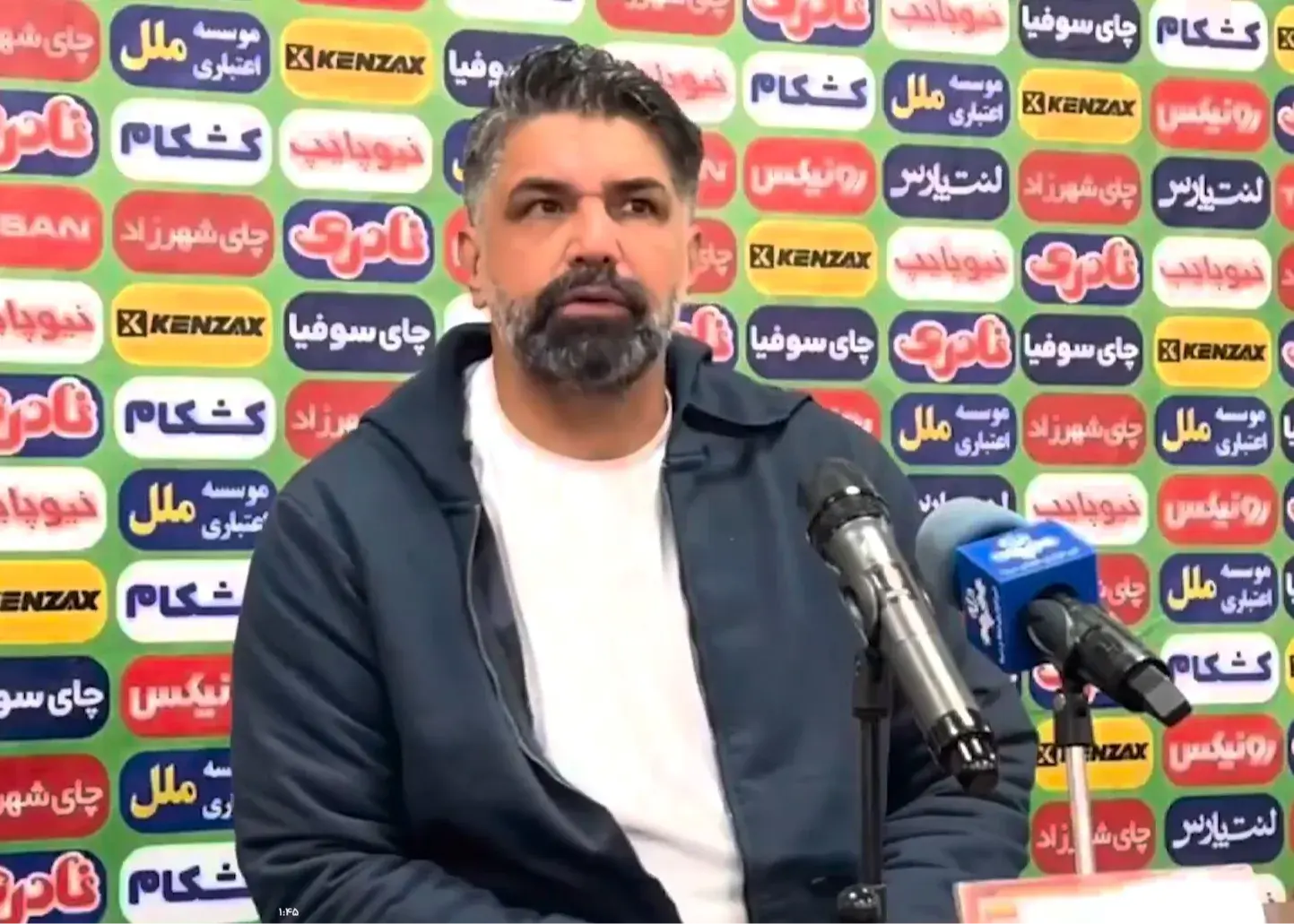 چنین پیشنهادی خوشحالم نمی‌کند/ پیروز جواب استقلال را داد: فعلا نه!