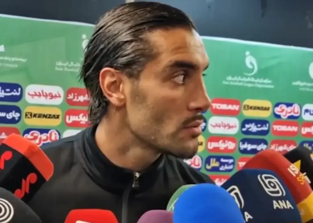 رنگ حردانی پریده بود و داشت سکته می‌کرد!