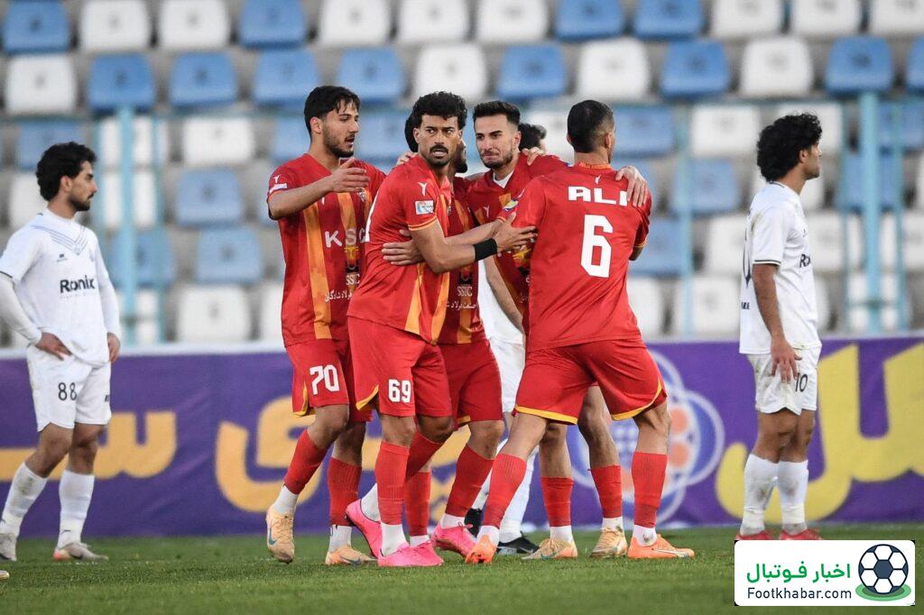 چشم فولاد و مطهری به جایگاه تیم مازیار