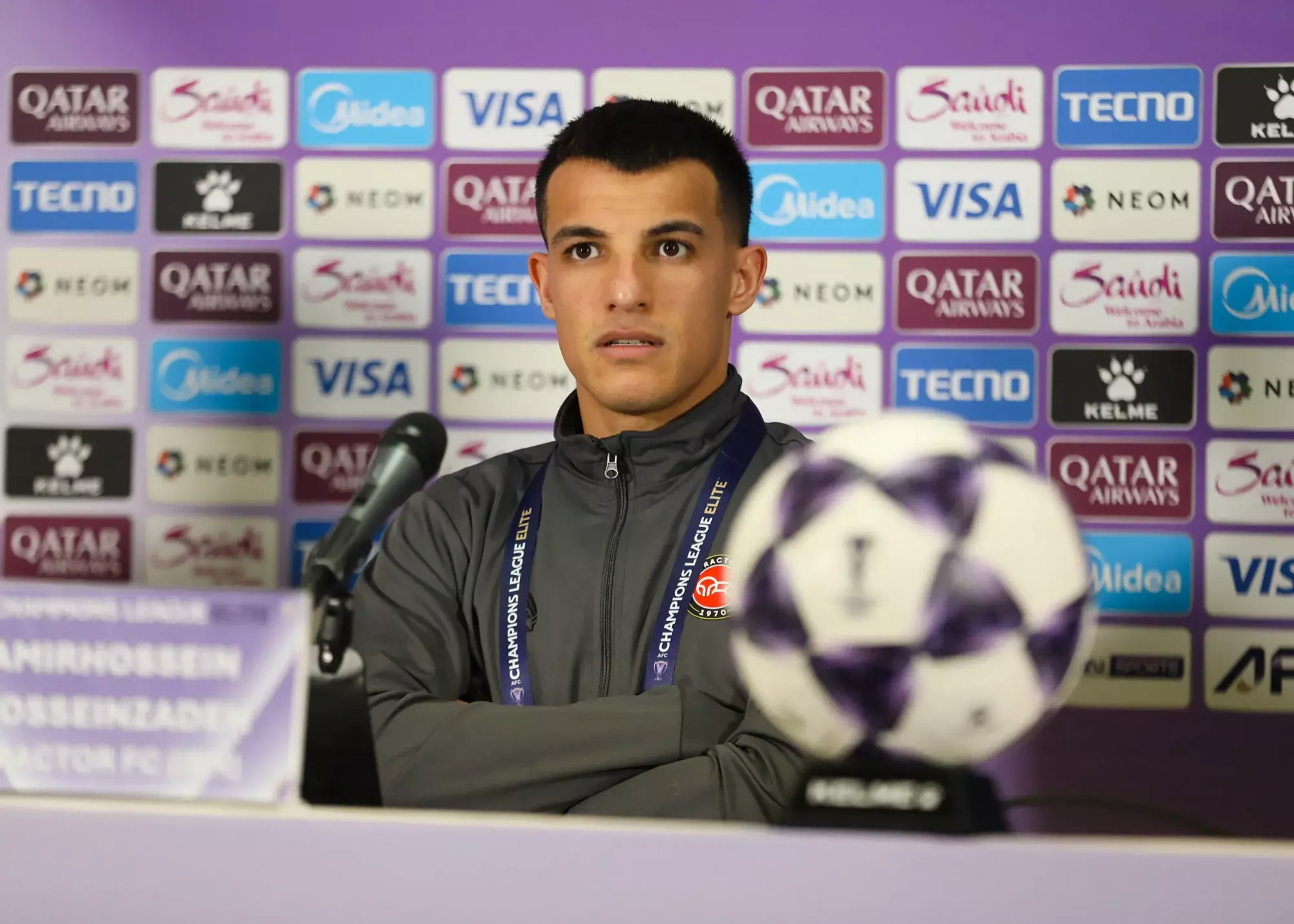 حسین‌زاده بهترین بازیکن زمین شد