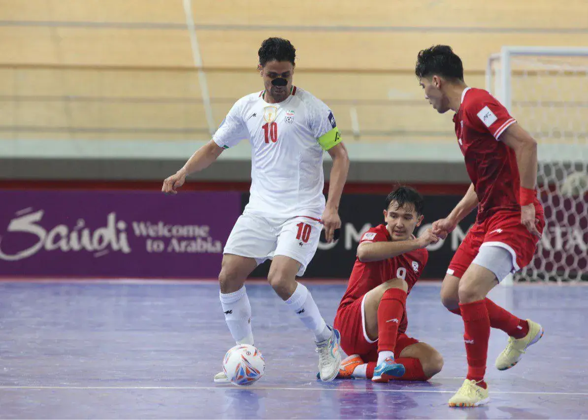 دروازه را برای سوپراستار آماده کنید؛/ کفش طلایی آسیا در انتظار صاحب ایرانی‌اش