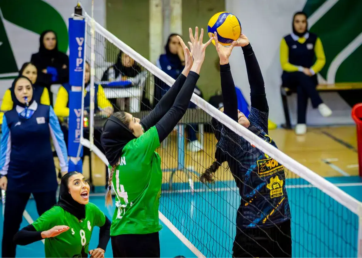 طلسم ٢۴ روزه والیبال ایران میشکنداا