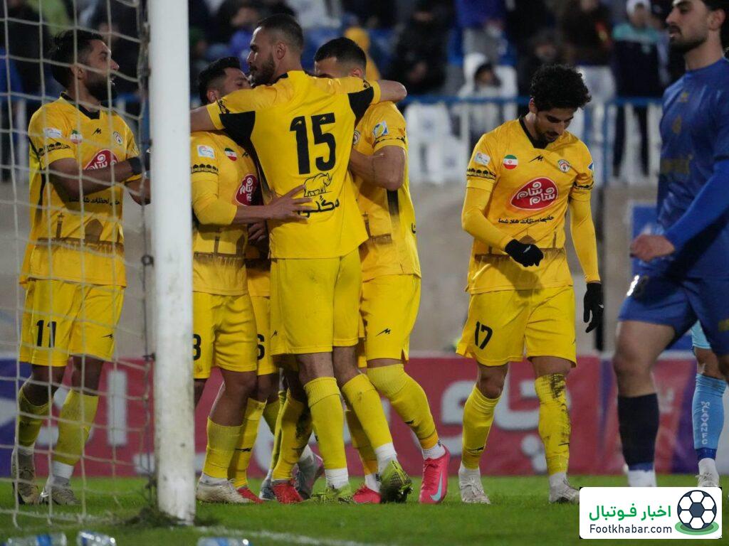 دبل کردن شیرازی‌ها تنها آرزوی امروز خلیفه اصل/ تغییر روند اساسی فجر در نیم فصل دوم