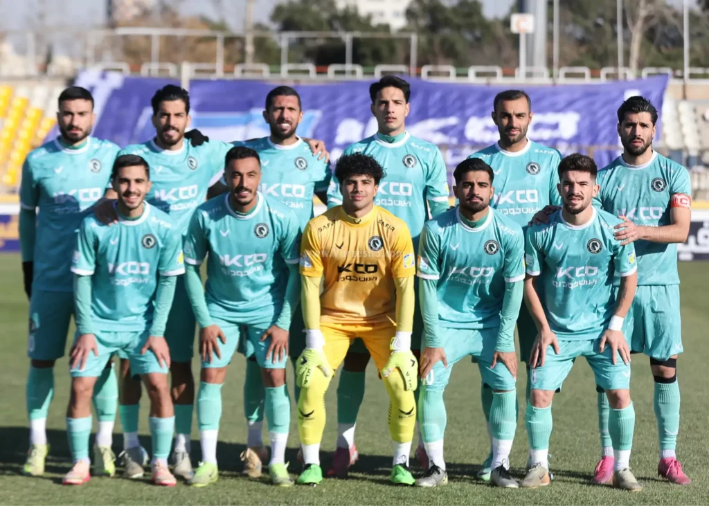 ترکیب پیکان برابر استقلال با سه تغییر