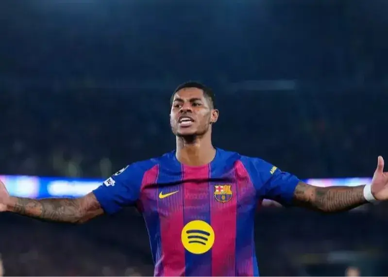 دوراهی سخت رشفورد: بارسلونا یا یونایتد؟