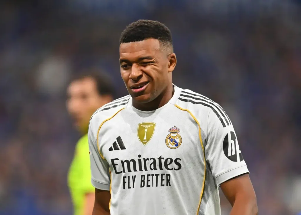 درخواست حبس به دلیل توهین به امباپه!