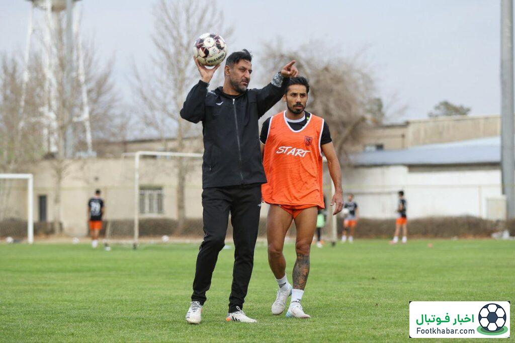 در آن مسابقه شخصیت تیم ما زیر سوال رفت؛/ شکوری: معضل مس از بازی تراکتور آغاز شد