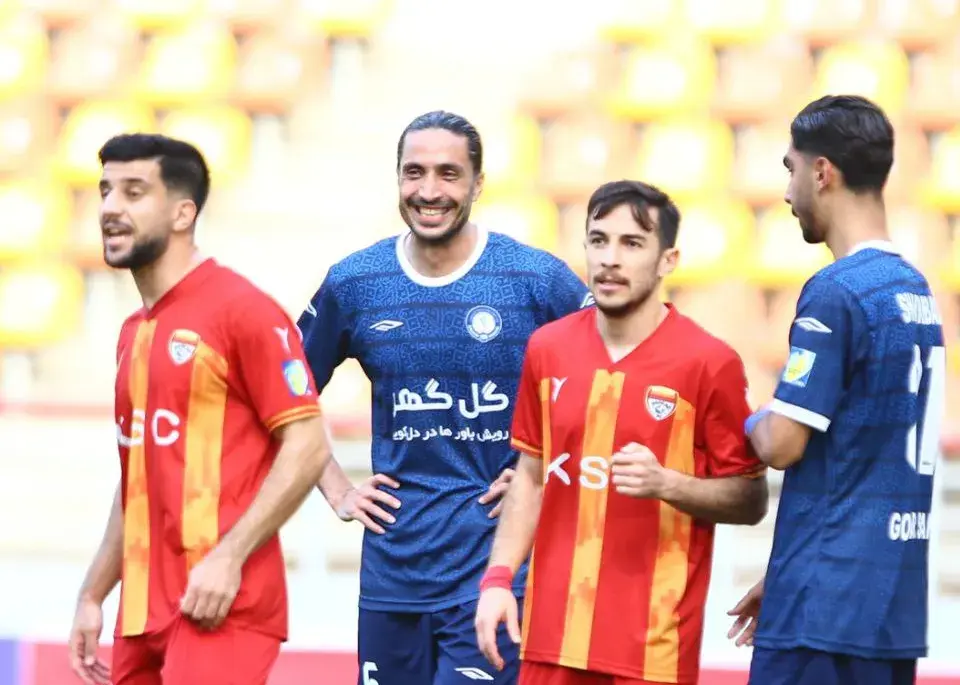 آنها دیگر بهترین خط دفاع لیگ نیستند:/ ‏آلرژی خط دفاعی گل‌گهر به تیم‌های سرخ‌پوش!